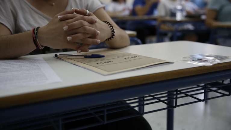 Απίστευτο: Έκοψαν από κείμενο των Πανελληνίων τον «κακό πρωθυπουργό»