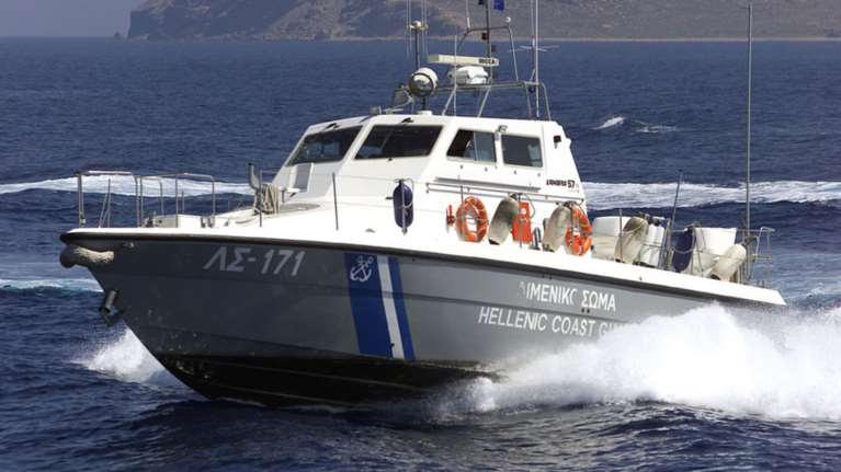 Φοινικούντα: Σώος εντοπίστηκε 54 αγνούμενος μετά την ανατροπή ιστιοπλοϊκού