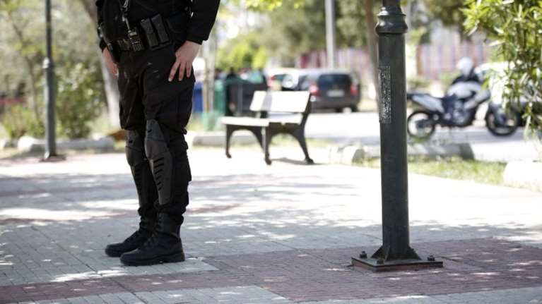 Μυστήριο με τη δολοφονία 57χρονου στη Λαμία - Τι ερευνά η ΕΛΑΣ