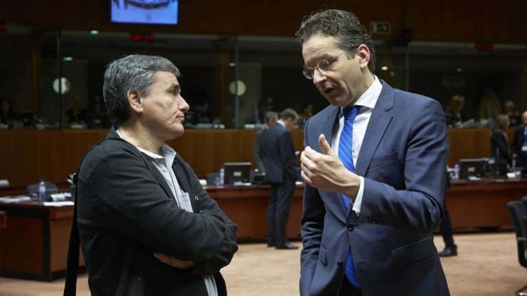 Όλο και πιο χαμηλά ο πήχης για το Eurogroup: Οι 4 νέοι στόχοι