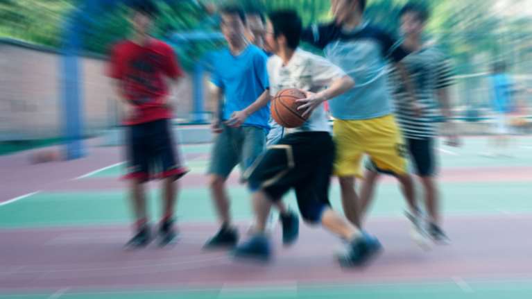 Δεκάχρονος χτύπησε στο κεφάλι σε αγώνα μπάσκετ στη Μεσσηνία