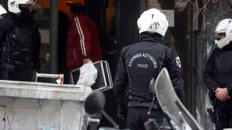 Οι 7 Γεωργιανοί και ο Ουκρανός που έκλεβαν σπίτια και μαγαζιά - Φωτογραφίες