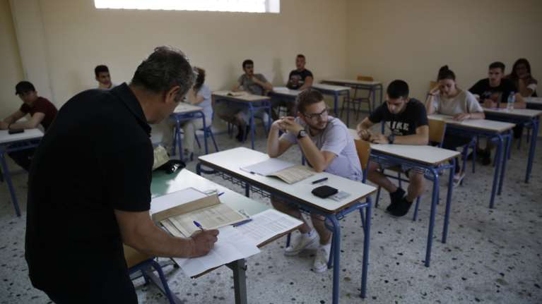 «Αυλαία» Πανελλαδικών 2017: Τα θέματα σε Μαθηματικά και Ιστορία