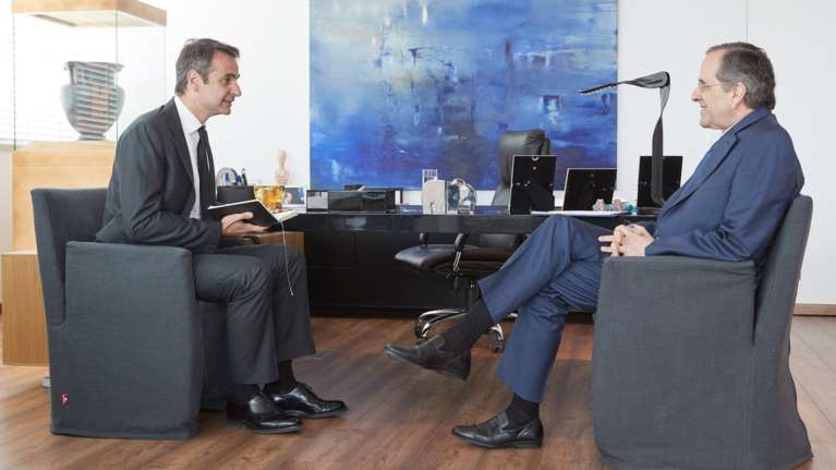 Τι συζήτησαν επί 40 λεπτά Μητσοτάκης και Σαμαράς