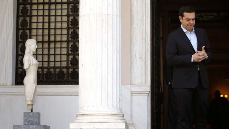 Συναντήσεις με τους αρχηγούς για να... ξεχαστεί το χρέος