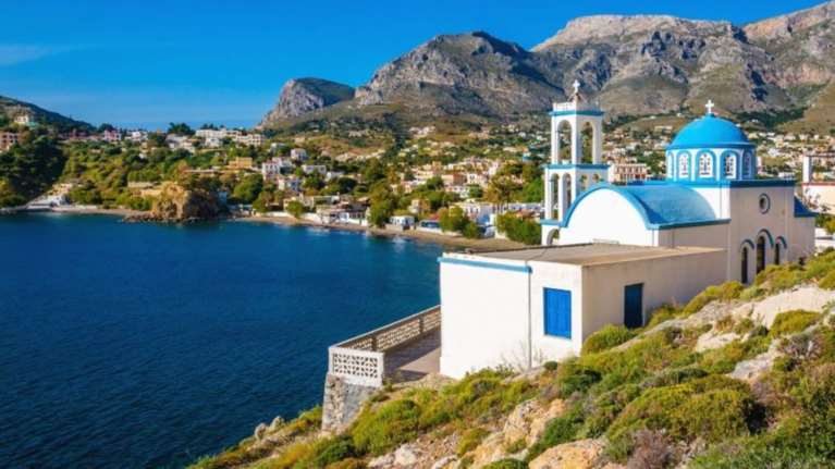 Τουρισμός: Στην &quot;πράσινη&quot; ταξιδιωτική λίστα της Γερμανίας το Βόρειο Αιγαίο, η Πελοπόννησος και η Ανατολική Μακεδονία