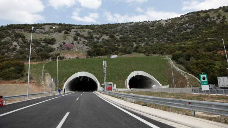 Δείτε πώς θα κινηθείτε στις σήραγγες των Τεμπών και του Πλαταμώνα