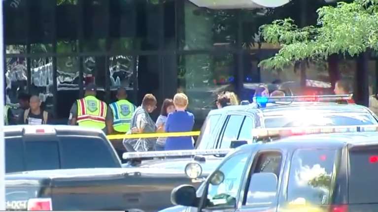 Πιθανή τρομοκρατική ενέργεια η επίθεση στο αεροδρόμιο Μπίσοπ