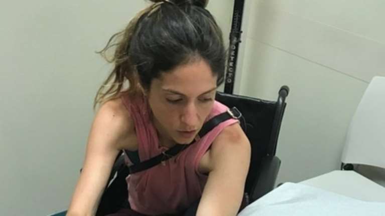 Aτύχημα είχε η Σοφία Καρβέλα - Τι της συνέβη [Εικόνες]