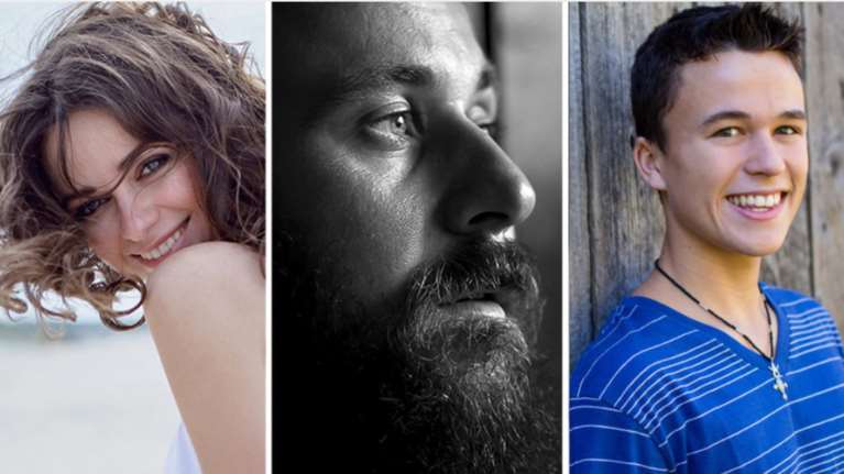 Public Mobile Moments: Τα πορτραίτα του Ιουνίου που λένε 1000 λέξεις