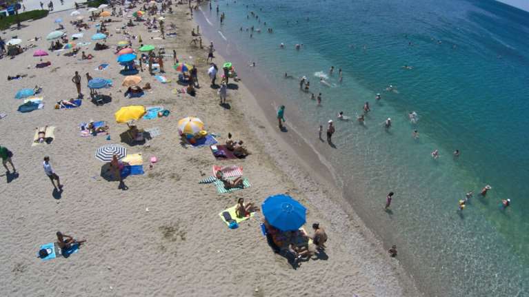 Προ των πυλών ο πρώτος καύσωνας του καλοκαιριού