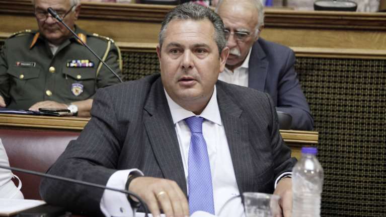 Την Δευτέρα στη Βουλή απαντά ο Καμμένος για την συνομιλία με τον ισοβίτη