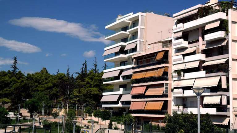 Αυξάνεται και πάλι ο ΕΝΦΙΑ για να «βγαίνει» ο λογαριασμός