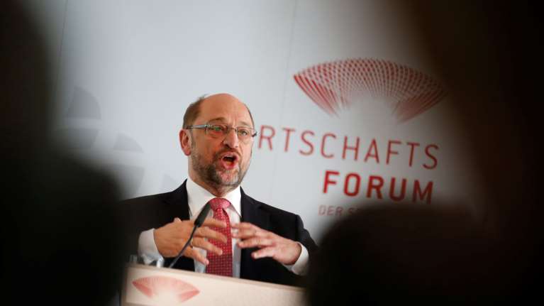 Μύδροι Σουλτς: Απολυταρχικοί ηγέτες οι Τραμπ, Πούτιν και Ερντογάν