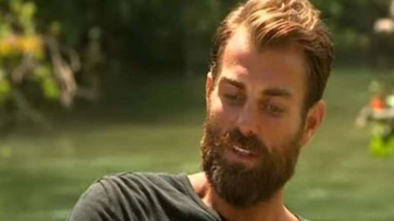 Ηρωας ο Survivor Χανταμπάκης: Έσωσε γυναίκα σε αυτοκίνητο που φλεγόταν