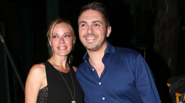 Δείτε τη Μακρυπούλια full in love τραγουδά στη συναυλία Χατζηγιάννη