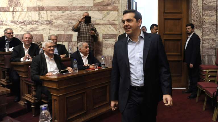 ΚΑΠΑ RESEARCH:Το 76% των πολιτών δεν βλέπει «κατάργηση» των μνημονίων