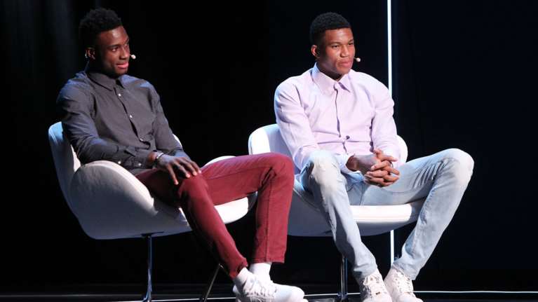 Η συγκινητική συνέντευξη των Αντετοκούνμπο στην Στέγη