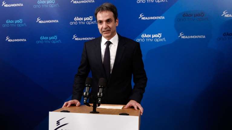 Μητσοτάκης:  Καμιά μονιμοποίηση εκτός συνταγματικού πλαισίου