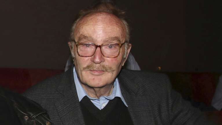 Ντίνος Καρύδης: Οι ξεχωριστές του στιγμές από την Φίνος Φιλμ για τον ένα χρόνο από τον θάνατό του