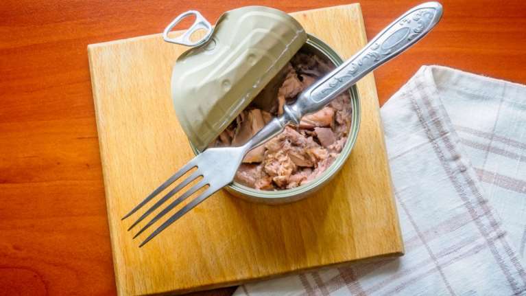 Ανάκληση παρτίδας μη ασφαλούς τόνου από τον ΕΦΕΤ