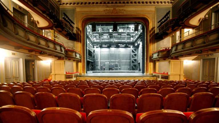 ΔΗΠΕΘΕ: Διευθυντές χωρίς απολυτήριο Λυκείου, το χρονικό του «βολέματος»