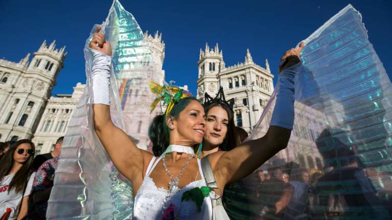 Viva la Vida: H μεγαλύτερη πορεία LGBT στην Μαδρίτη