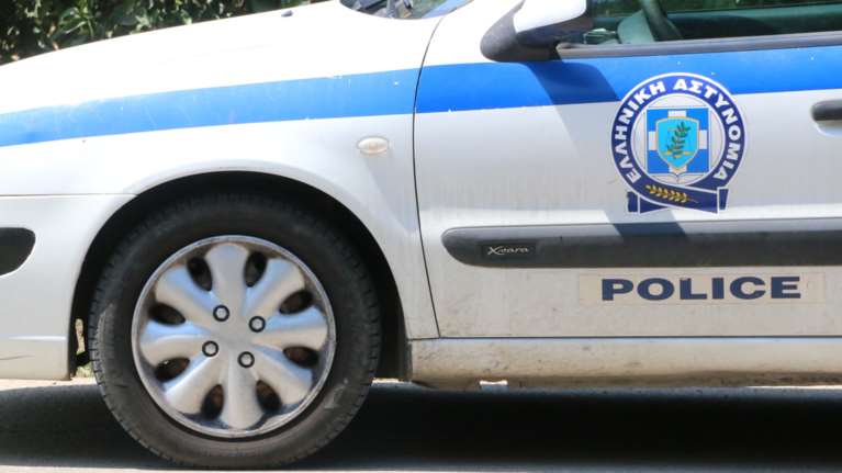 Κρεμάστηκε έξω από το σπίτι του πεθερού του στη Ναύπακτο