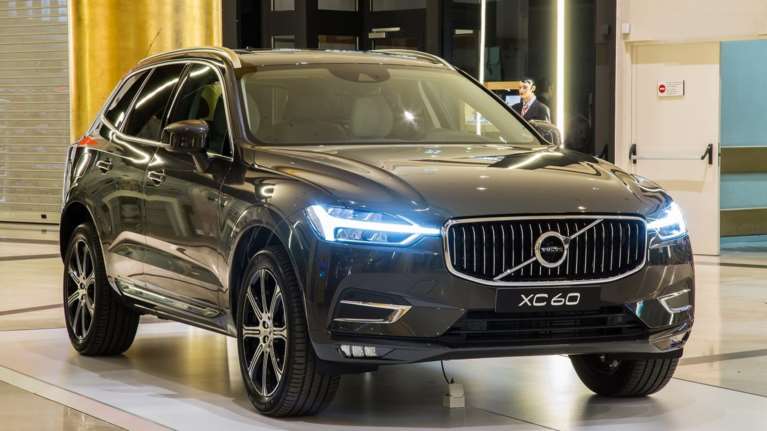 Το νέο Volvo XC60 έφτασε στην Ελλάδα με τιμές από 53.490 ευρώ