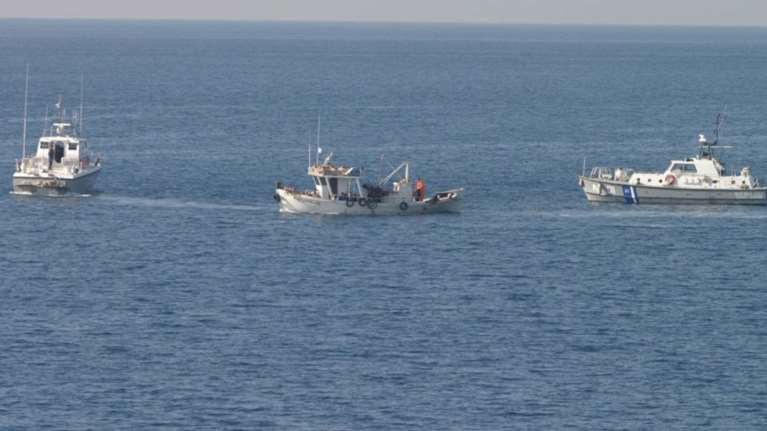 Δύο νεκροί από σύγκρουση υδροφόρας με αλιευτικό στην Αίγινα