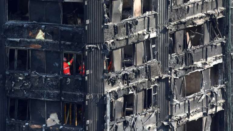 Ειδική ομάδα για την αναζήτηση αγνοουμένων στον πύργο Γκρένφελ