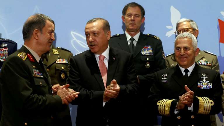 Έρευνα: Ο Ερντογάν σκηνοθέτησε το αποτυχημένο πραξικόπημα