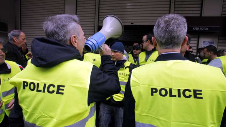 Πρώτη φορά διώκεται συνδικαλιστής αστυνομικός για τη γνώμη του