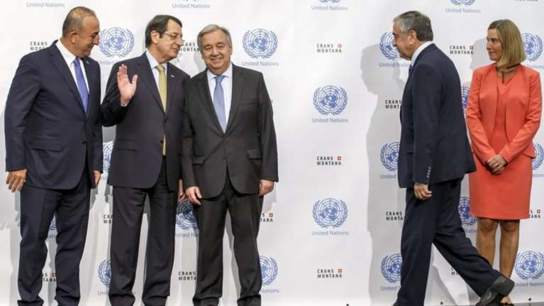 Κυπριακό: Όλο το παρασκήνιο που οδήγησε στο ναυάγιο