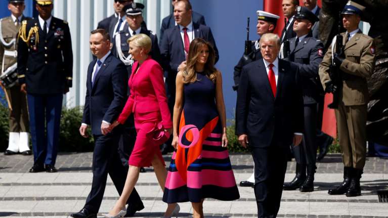 Εγκλωβισμένη σε ξενοδοχείο στο Αμβούργο η Μελάνια Τραμπ - Τι συνέβη