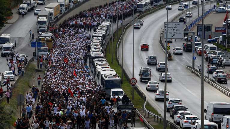 Εφθασε στην Κωνσταντινούπολη η «Πορεία για τη Δικαιοσύνη»