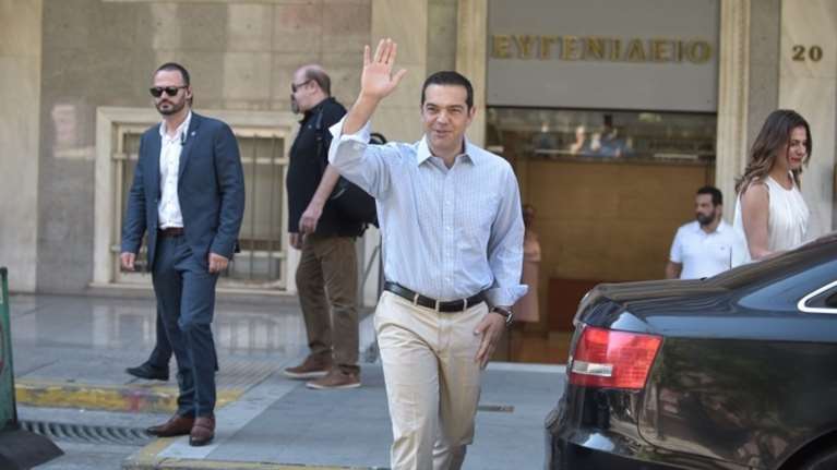 Βγήκε από το νοσοκομείο ο Αλέξης Τσίπρας