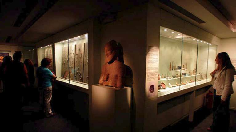 Μια έκθεση για το χρήμα στο Μουσείο Κυκλαδικής Τέχνης