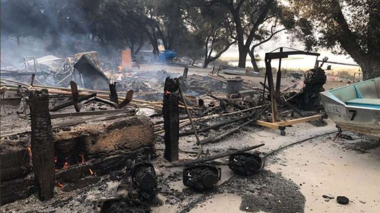 Γιγαντιαίες πυρκαγιές κατακαίουν δασικές εκτάσεις στα δυτικά ΗΠΑ - Καναδά