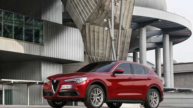 Το SUV της Alfa Romeo, Stelvio, διαπρέπει και στον EuroNCAP