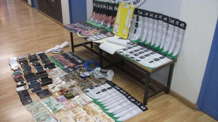 Κόκα σε...χαρτόνια έφερνε στην Ελλάδα το καρτέλ της Βολιβίας