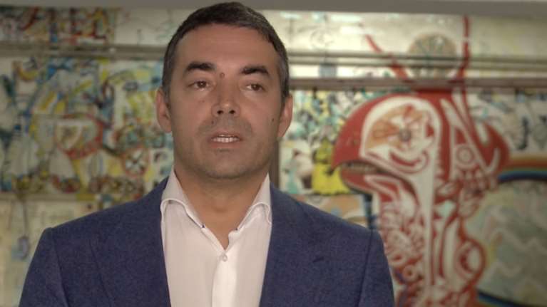 Δημοψήφισμα για την ονομασία της ΠΓΔΜ θέλει ο υπ. Εξωτερικών Ν. Ντιμιτρόφ