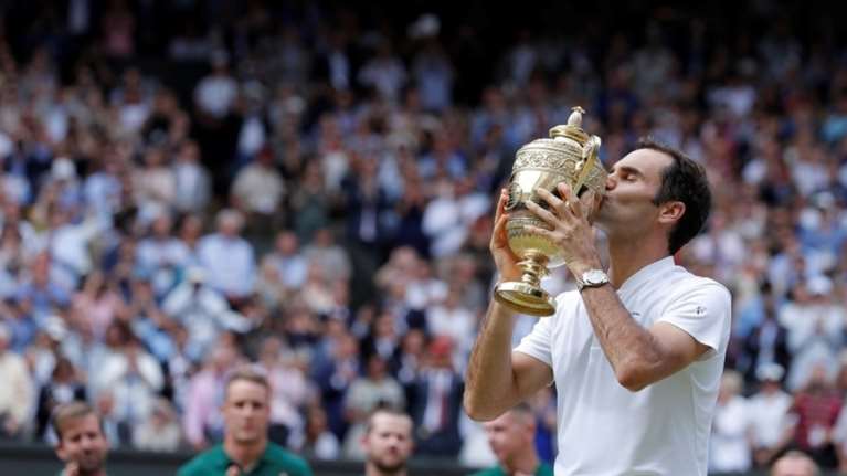 Βασιλιάς ο Φέντερερ - Ξέσπασε σε λυγμούς αφού έγραψε ιστορία (ΒΙΝΤΕΟ)