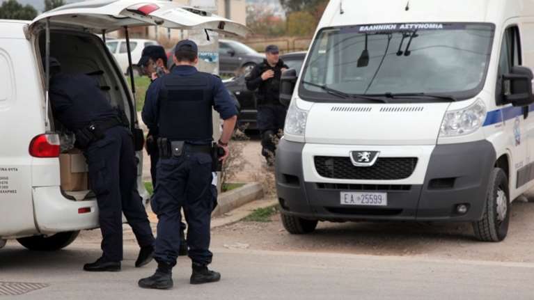 Επιχείρηση στο Ζεφύρι: κάνναβη, ηρωίνη και προσαγωγές