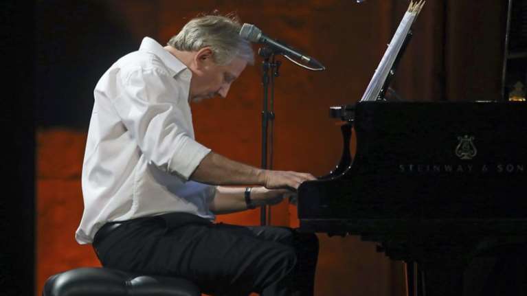 Ο Βιμ Μέρτενς στο Ηρώδειο με έμπνευση από την Ελλάδα