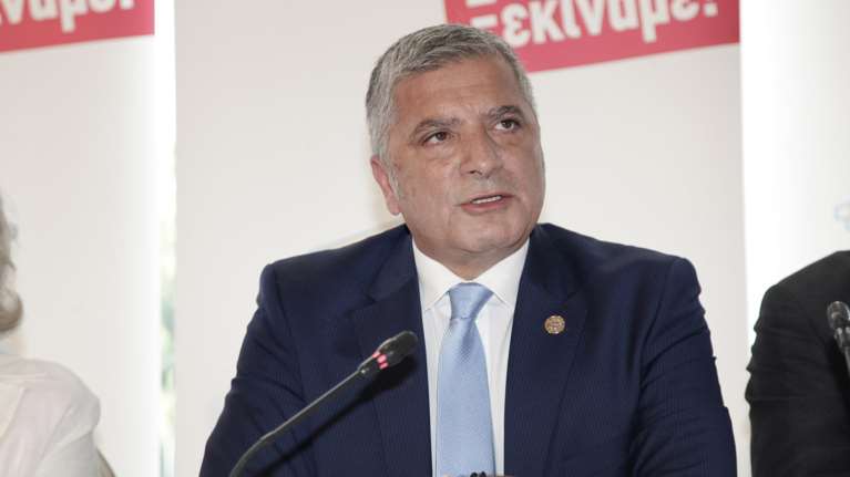 Το Δήμο της Αθήνας «φλερτάρει» επισήμως ο Γιώργος Πατούλης