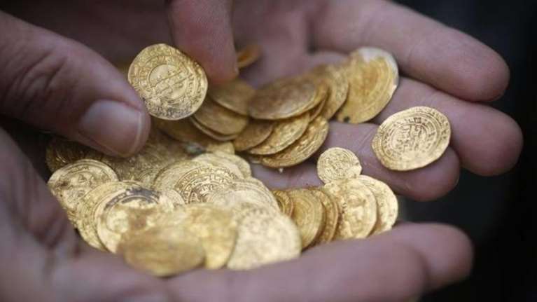 Πάτρα: Ψάχνουν... κρυμμένο θησαυρό που έθαψαν οι Γερμανοί στον πόλεμο