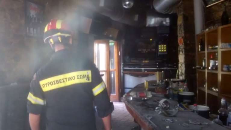 Κως: Το πρώτο βίντεο από το εσωτερικό του bar που κατέρρευσε