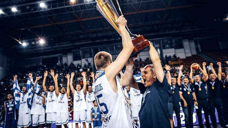 Εθνική νέων μπάσκετ: Στο πρώτο σκαλί του βάθρου με το σπαθί τους