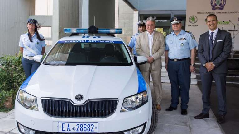 Περιπολικό που «γκαζώνει» δώρισε η Skoda στην ΕΛ.ΑΣ